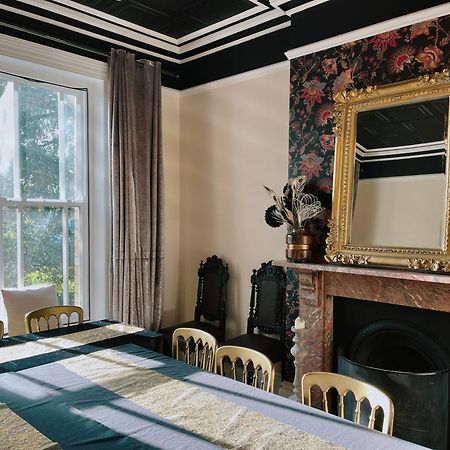 Exquisite 10 Bed Villa Hot Tub And Games Room バーンスタプル エクステリア 写真
