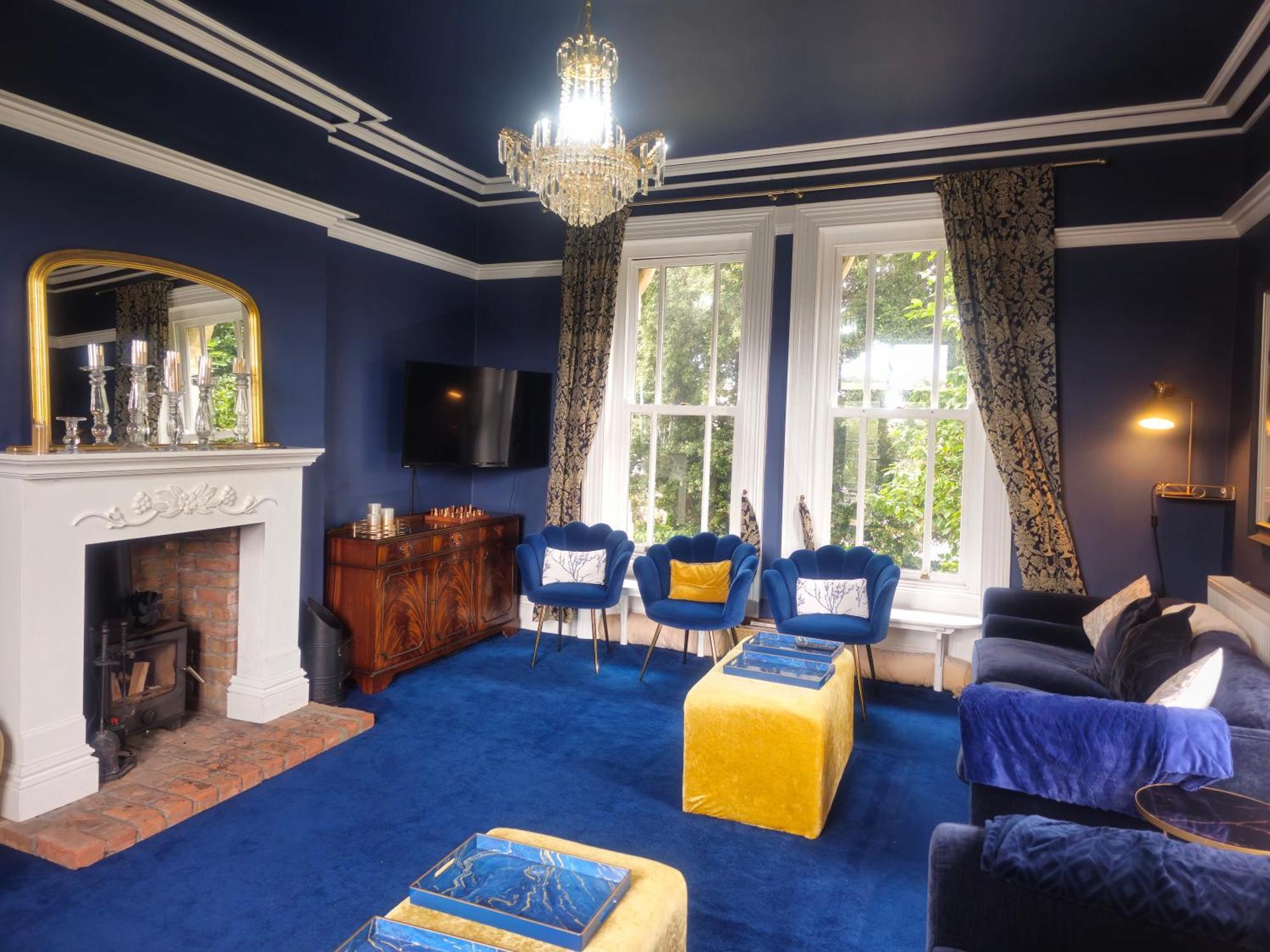 Exquisite 10 Bed Villa Hot Tub And Games Room バーンスタプル エクステリア 写真