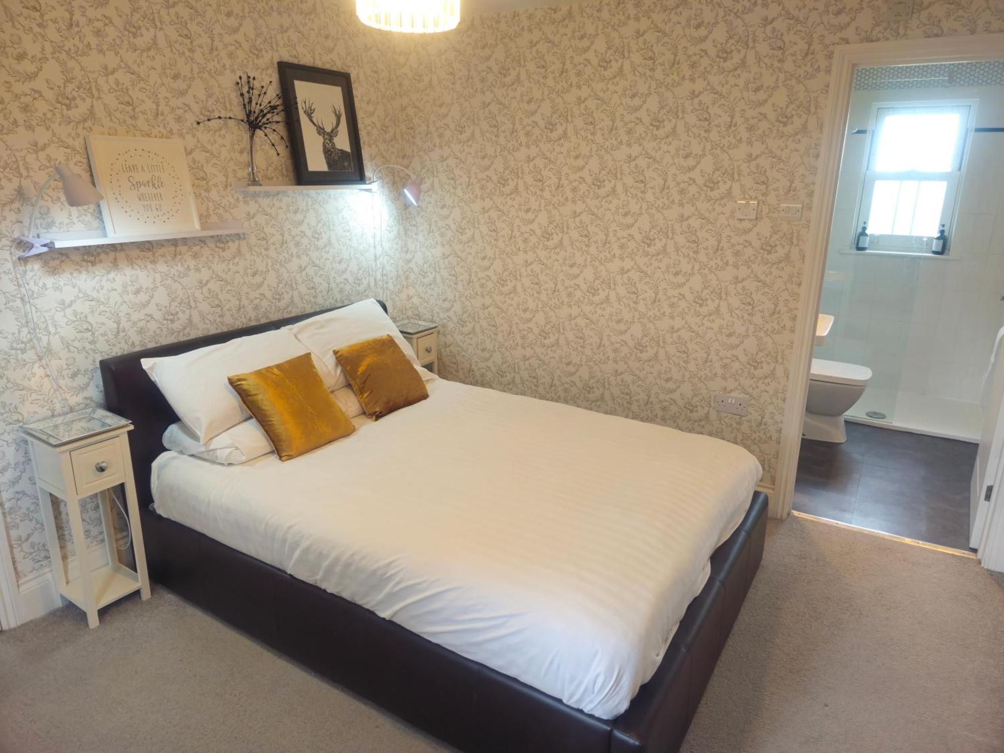 Exquisite 10 Bed Villa Hot Tub And Games Room バーンスタプル エクステリア 写真