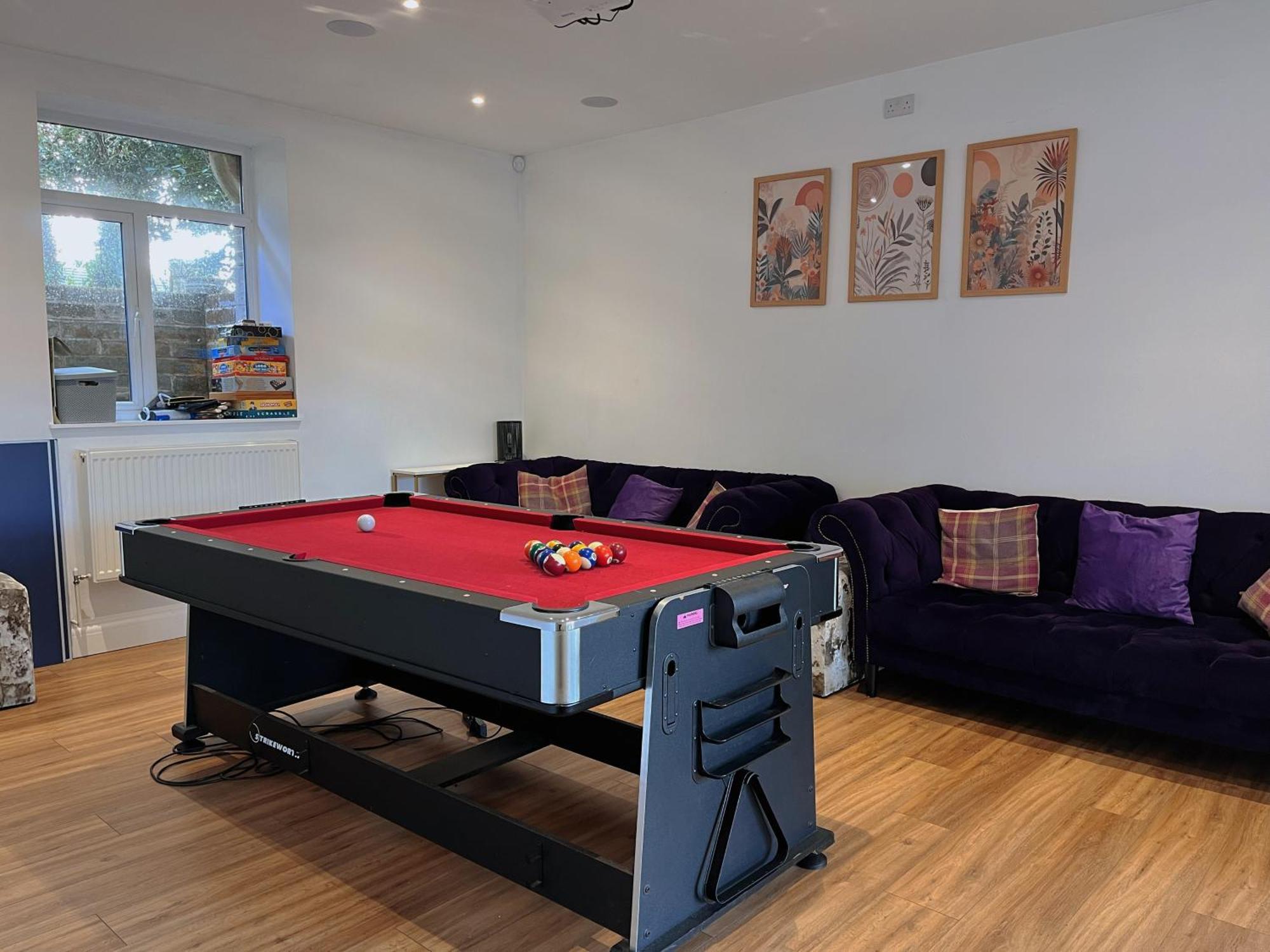 Exquisite 10 Bed Villa Hot Tub And Games Room バーンスタプル エクステリア 写真